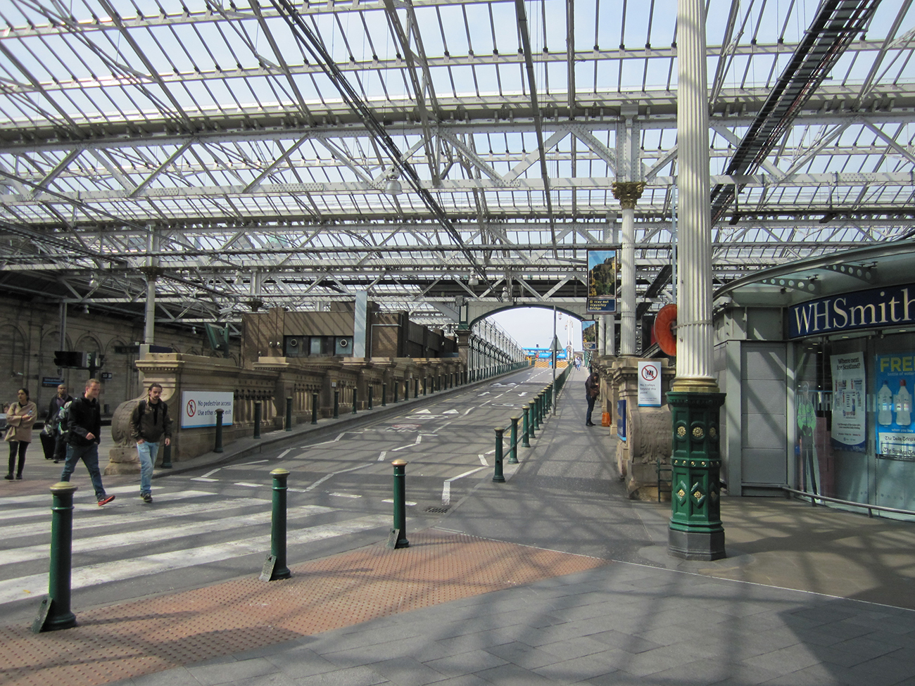 Edinburgh-Stasiun3
