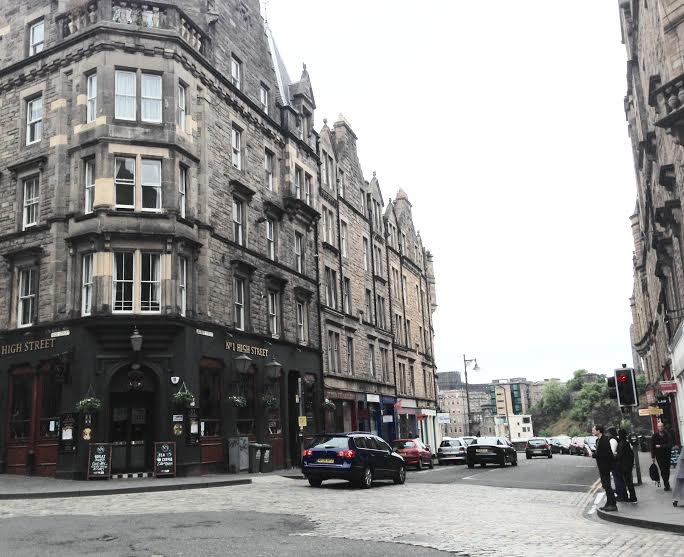 Edinburgh_The Canongate1