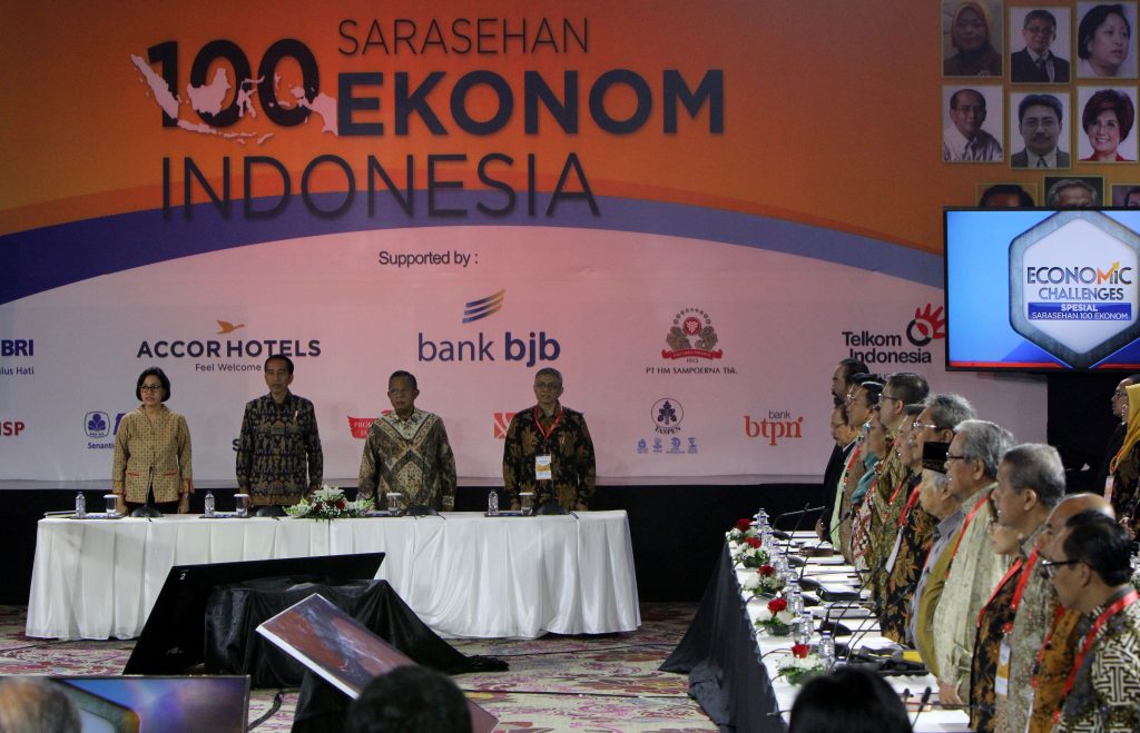 Sarasehan 100 Ekonom di Hotel Fairmont, Jakarta. FOTO : VIBIZMEDIA.COM/RULLY