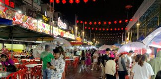 Kuliner Malam di Jalan Alor Food Street Kuala Lumpur