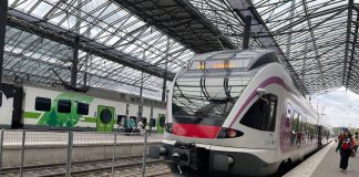 Arstitektur yang Sangat Bagus di Stasiun Kereta Helsinki