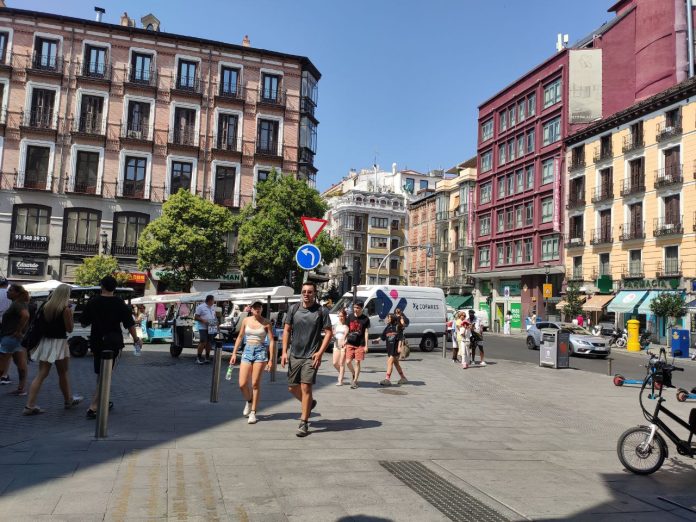 Plaza Mayor Landmark Utama Kota Madrid Spanyol